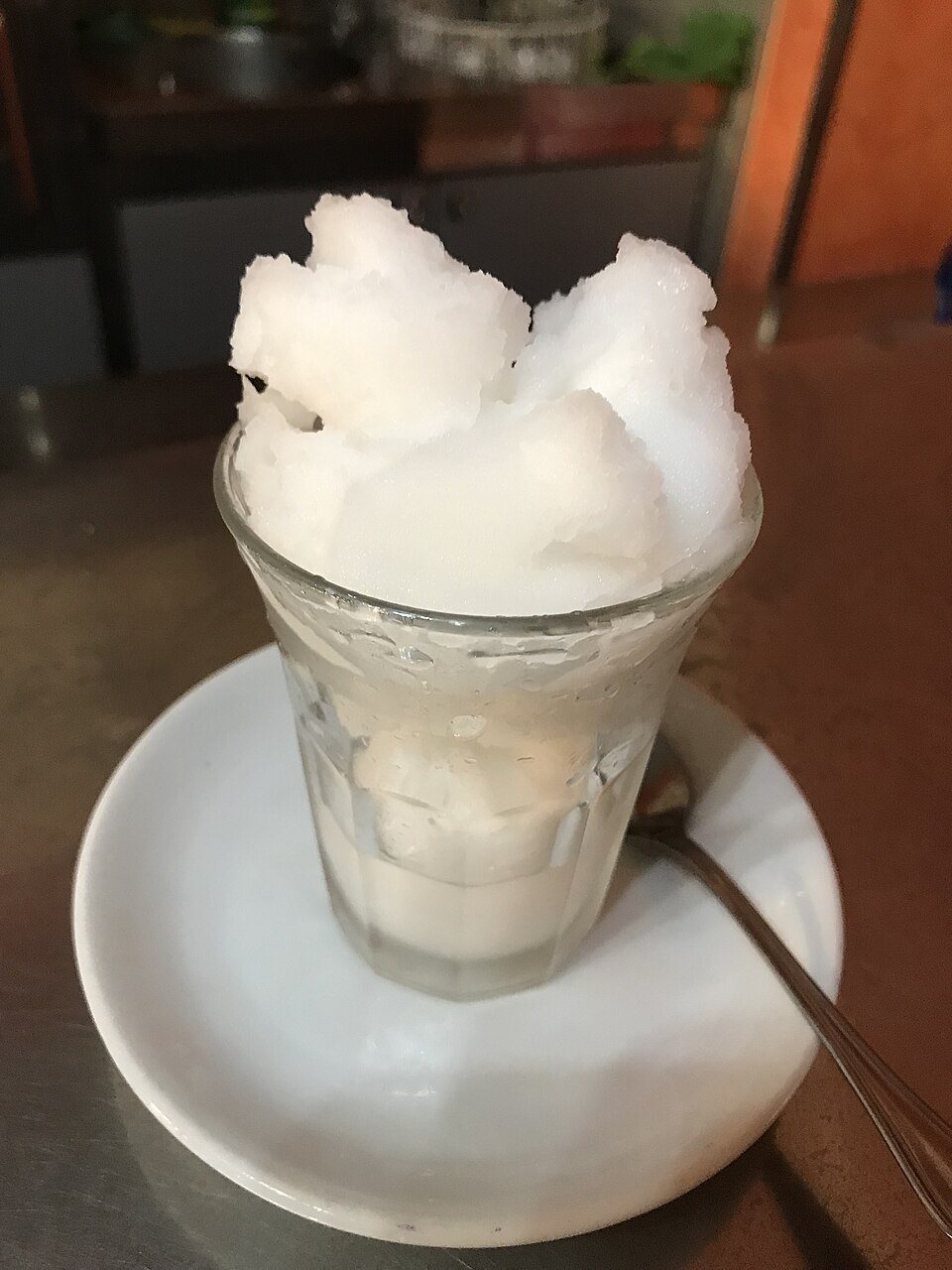 西西里冰沙配面包 Granita con brioche