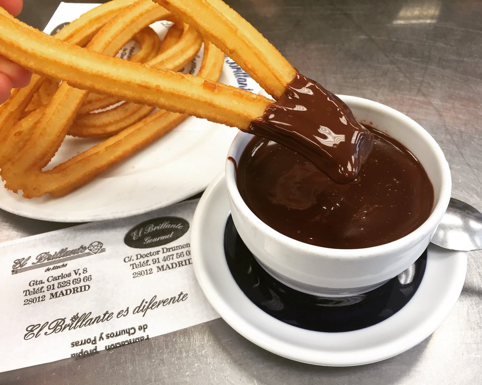 巴塞罗那油条蘸热巧 Churros con chocolate