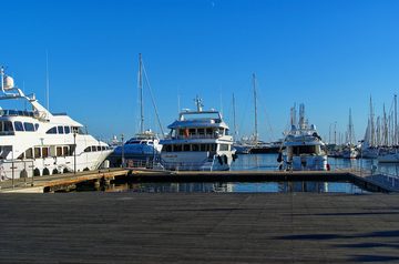 戛纳老港 Vieux Port de Cannes缩略图