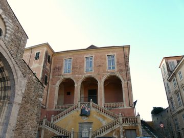 文提米利亚 Alta 与市场 Ventimiglia Alta e Mercato缩略图